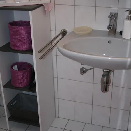 Daire Gaestehaus Zur Seemoewe, 1 