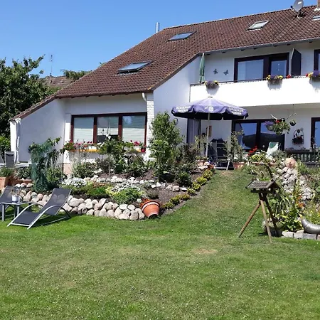 公寓 Gaestehaus Zur Seemoewe, 1 